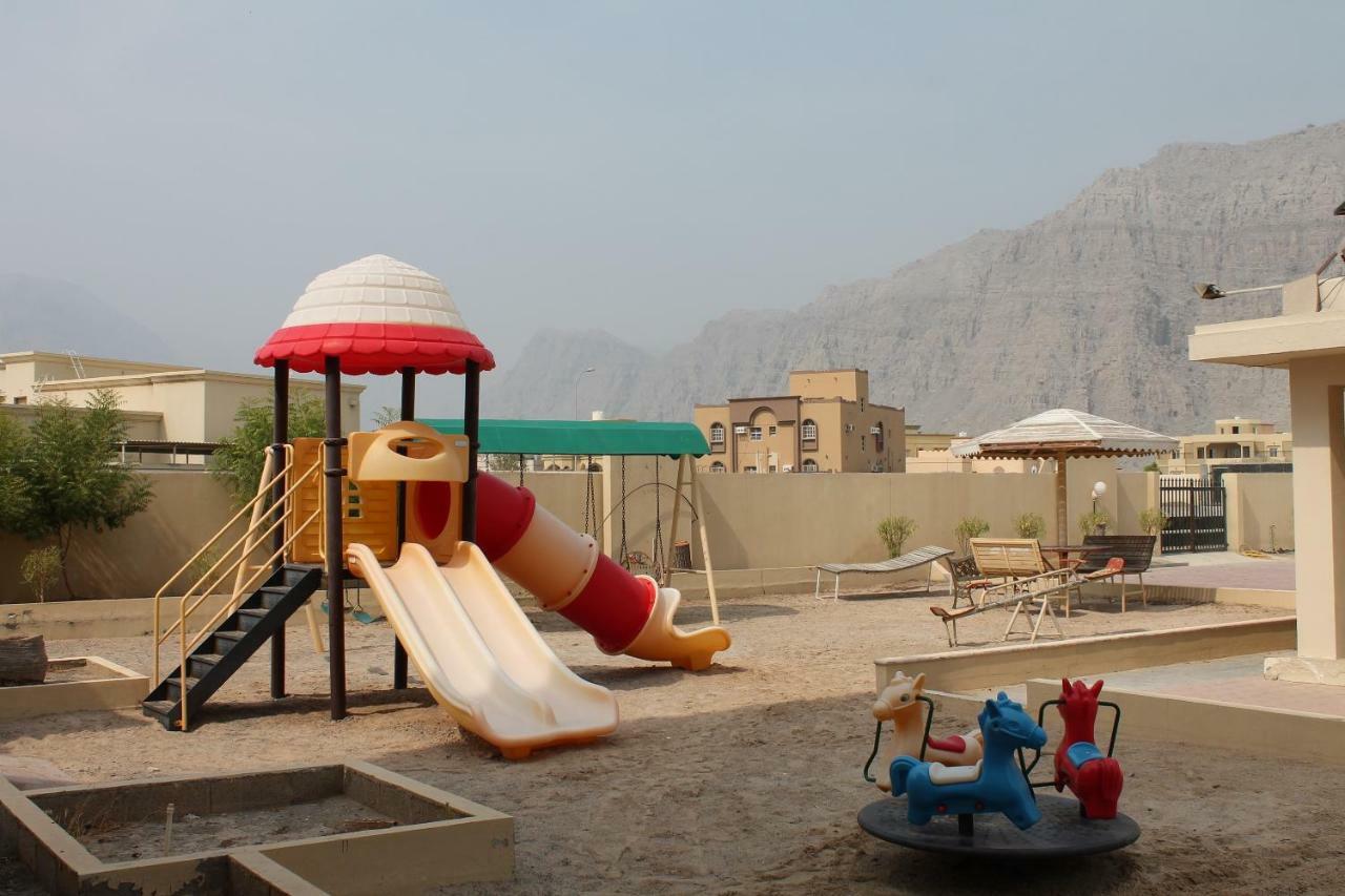 فندق خصب المظهر الخارجي الصورة